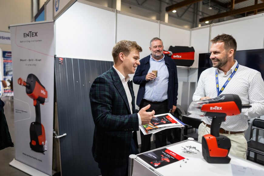 JW_251015 targi-209.jpg